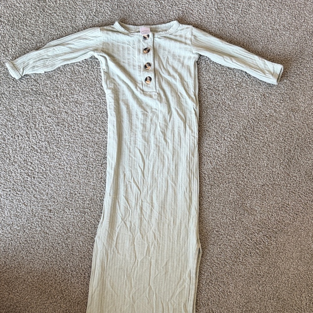 Lou Lou Knot Sleeper